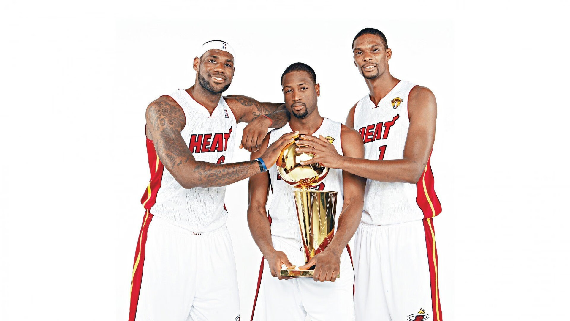 球员身心疲惫，新月选择让步，新月是啥技能