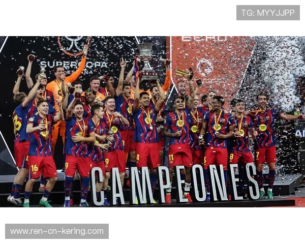 巴萨阿劳霍争抢高球成功率极高 巴萨阿劳霍争抢高球成功率极高